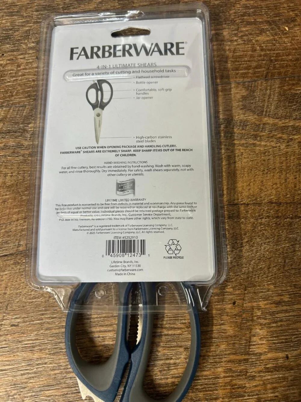 Farberware Classic 4-In-1 Ultimate Shears Blue Multi-Purpose Kitchen Scissors